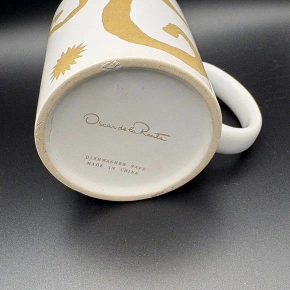 Vintage Oscar de la Renta Ceramic Mug Gold Swirl Sunburst Coffee Cup 12oz EUC - Picture 8 of 11